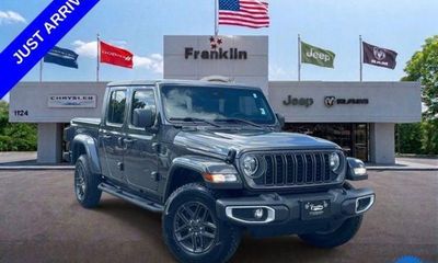 2024 Jeep Gladiator Sport