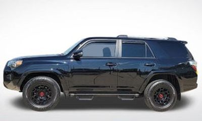 2023 Toyota 4RUNNER SR5 Prem