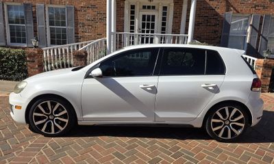 2014 Volkswagen GTI Wolfsburg Edition