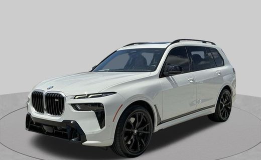 2023 BMW X7 M60i