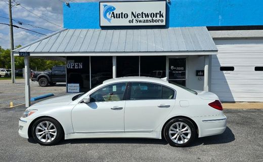 2013 Hyundai Genesis