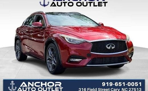 2017 Infiniti QX30 Premium