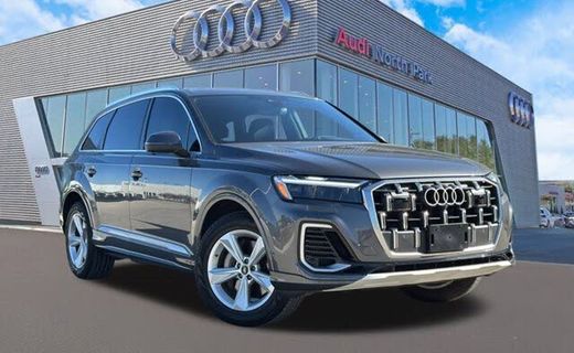 2025 Audi Q7 Quattro Premium