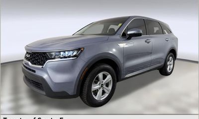 2022 Kia Sorento LX
