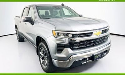 2023 Chevrolet Silverado RST