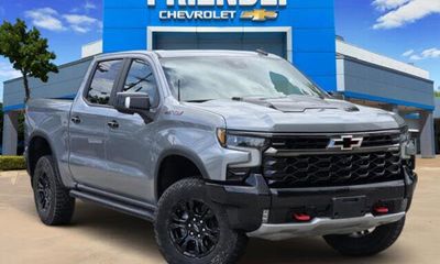 2023 Chevrolet Silverado ZR2