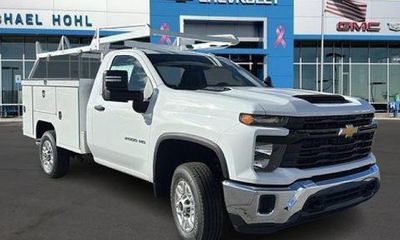 2026 Chevrolet Silverado HD Work Truck