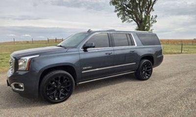 2022 GMC Yukon XL Denali