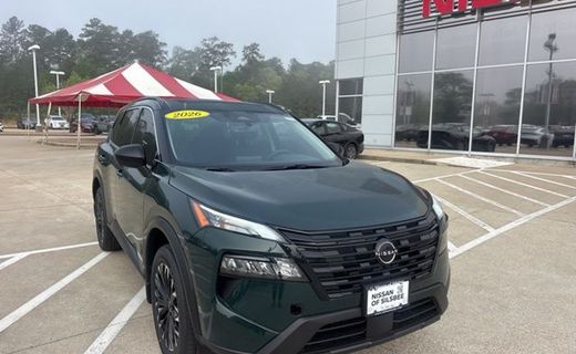 2026 Nissan Rogue SV
