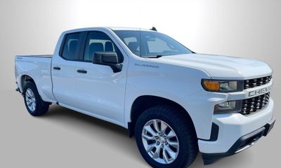 2021 Chevrolet Silverado Custom