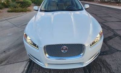 2015 Jaguar XF Sport Portfolio