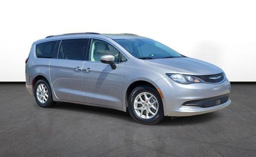 2021 Chrysler Voyager LXI