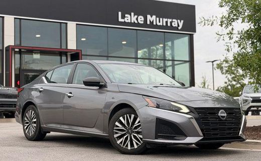2024 Nissan Altima SV