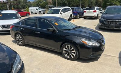 2017 Nissan Altima SV