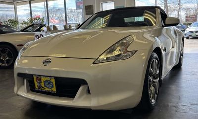 2010 Nissan 370Z Touring Roadster