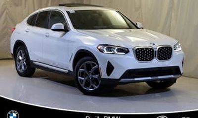 2023 BMW X4 M40i