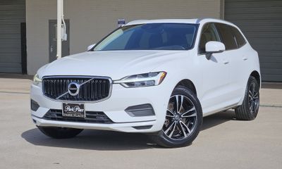 2019 Volvo XC60 Momentum