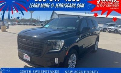 2025 GMC Yukon Denali