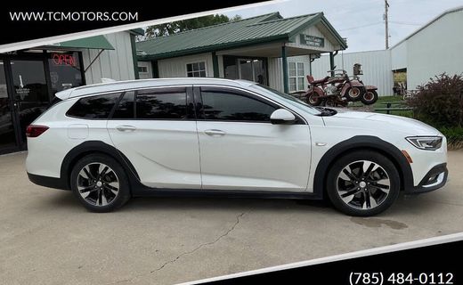 2019 Buick Regal Tourx Essence
