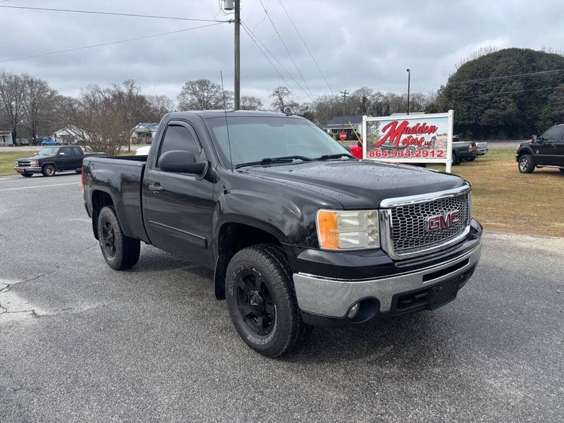 2011 Gmc Sierra — a typically priced live listing