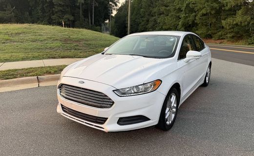 2014 Ford Fusion SE