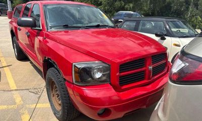 2006 Dodge Dakota SLT