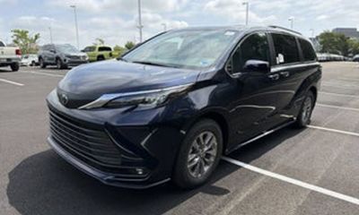 2026 Toyota Sienna XLE