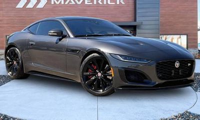 2023 Jaguar F-Type R