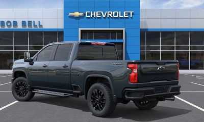 2026 Chevrolet Silverado HD LT