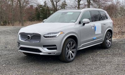 2023 Volvo XC90 Ultimate Bright