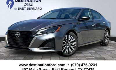 2025 Nissan Altima SV