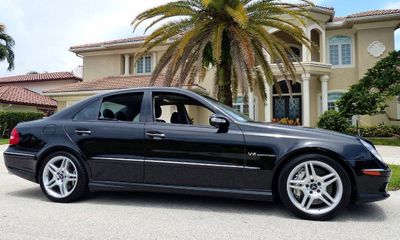 2005 Mercedes-Benz E-Class E55 AMG