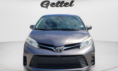 2020 Toyota Sienna E Grade
