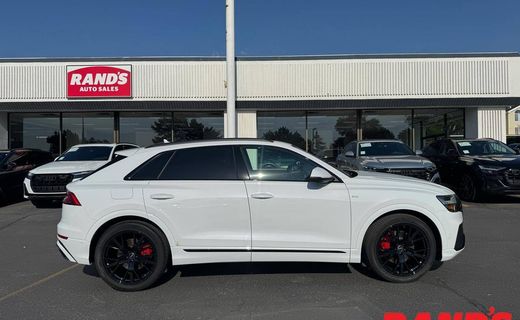 2023 Audi Q8 S Line Quattro