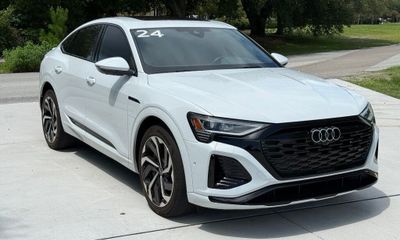 2024 Audi Q8 Quattro Preminum Plus