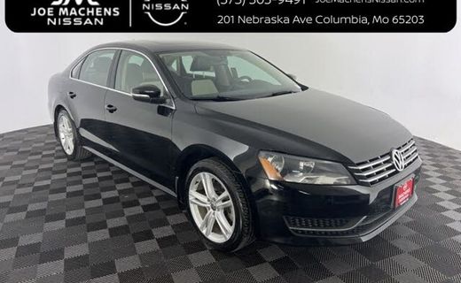 2014 Volkswagen Passat SE