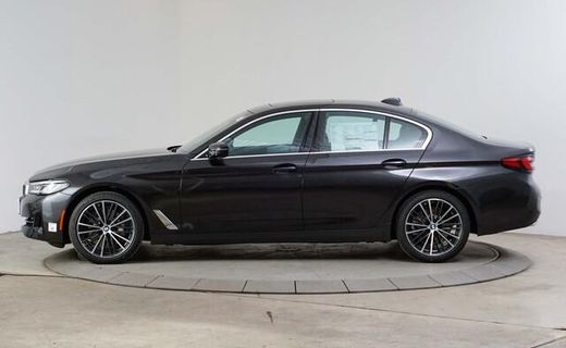 2021 BMW 540I