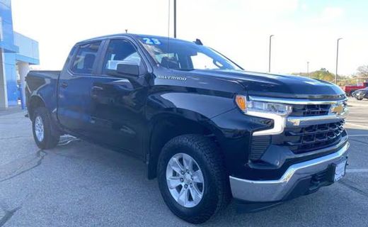 2023 Chevrolet Silverado LT