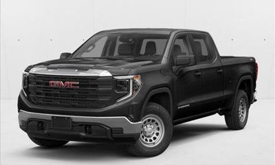 2025 GMC Sierra AT4