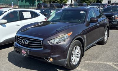 2012 Infiniti FX35