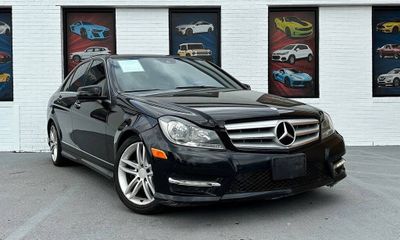 2013 Mercedes-Benz C-Class C250