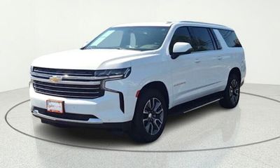 2022 Chevrolet Suburban LT