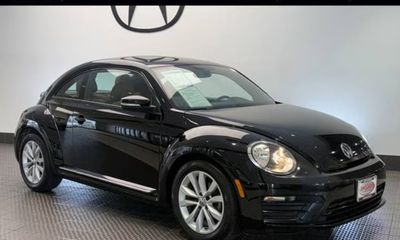 2017 Volkswagen Beetle Fleet Edition S
