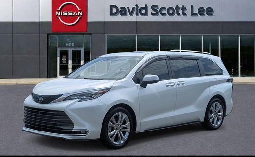 2023 Toyota Sienna Platinum