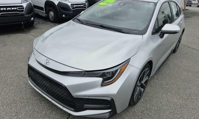2021 Toyota Corolla SE CVT