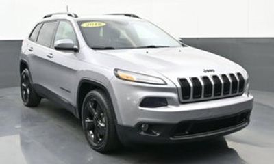 2017 Jeep Cherokee Sport