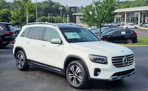 2026 Mercedes-Benz GLB-Class GLB250