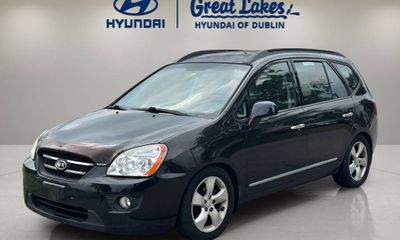 2008 Kia Rondo UN