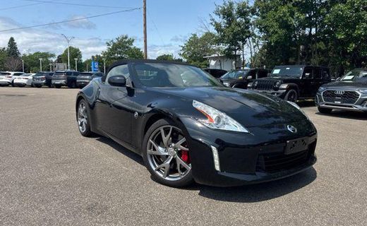 2017 Nissan 370Z Touring