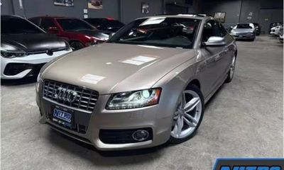 2010 Audi S5 Quattro Premium Plus